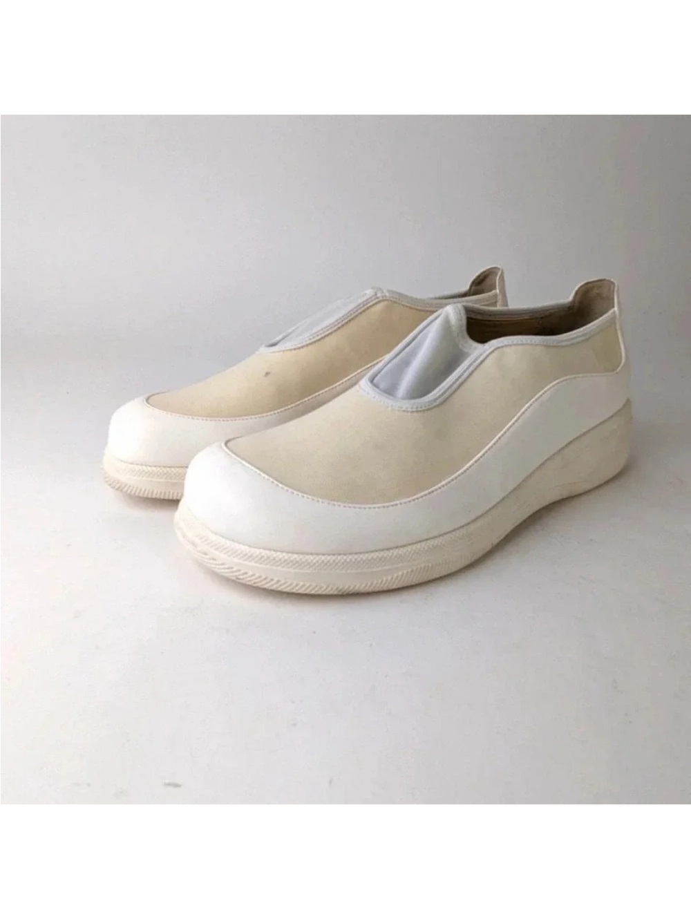 Bisou Bisou Cream and White Slip-On Platform Sneakers